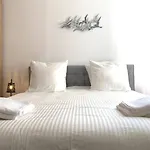 L\'Escapade - Superbe Appartement, Proche Morny